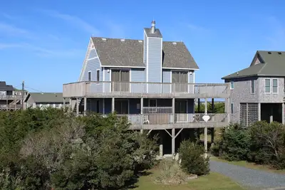 Image de Dog-Friendly House w/ Private W/D, Private Hot Tub, Free WiFi