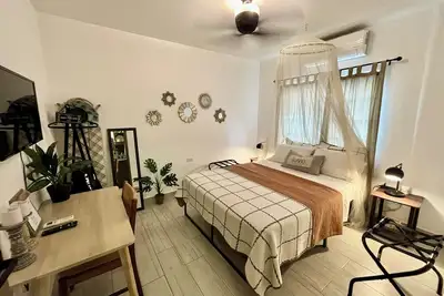 Image de Modern vacation condo in a safe area of BelizeCity, 10 min to center & watertaxi