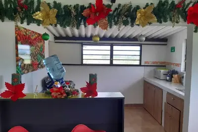 Shalom Cabin