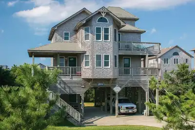 Image de Waterfront House w/Shared Pool, Water View, Private Washer/Dryer, Free WiFi