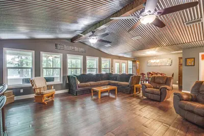 Image de Ferriday Lakehouse w\/ Private Dock, Deck, & Yard!