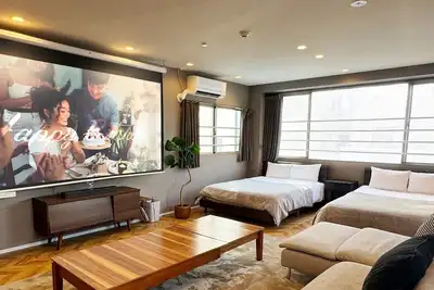 Image de Newly opened in 2020 Fukuokas largest luxury ch / Fukuoka Fukuoka