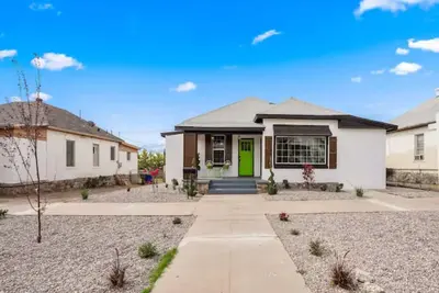 Image de 6 Guests- Central Historic Home Newly Renovated