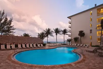 Image de Two Bedroom Deluxe Condo, Pompano Beach Florida