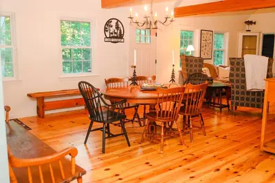 Image de Cozy Knights Hill Home
