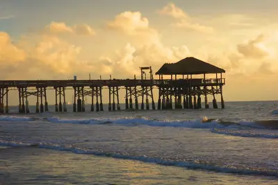 Image de Beachside Condo, Oceanfront Complex, Steps To The Beach, Heated Pool!