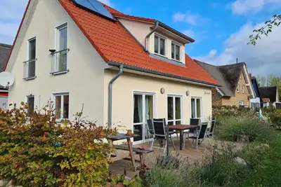 Image de A4 Ferienhaus Sturmvogel Ostseebad Rerik - A4: 4-room vacation home Sturmvogel with fireplace