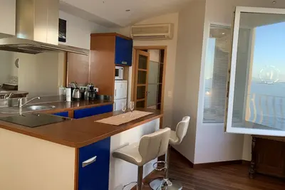 Image de Elegant 1 bedroom apartment with panoramic sea view, high-end services