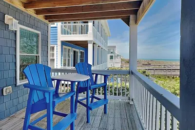 Image de No Worries in Paradise | Private Walkway to Beach!