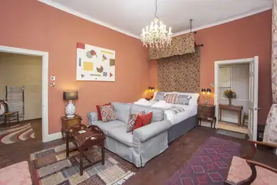 Image de Johnstone Retreat - stunning private retreat for two within a classic Georgian townhouse in central