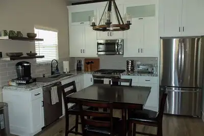 Image de Gorgeous Remodeled Home 🏝 Near Ventura Beaches