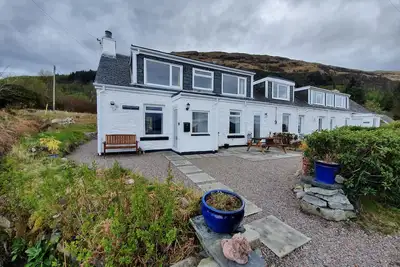 Image de Sea Otter Cottage, pet friendly, with open fire in Ballachulish