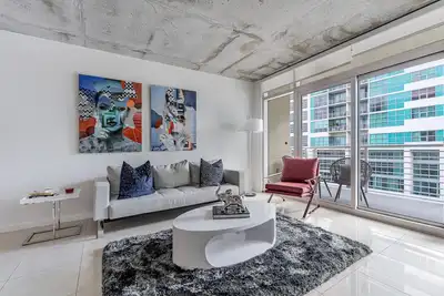 Image de Luxury New Condo @ Midblock Miami | Midtown - Wynwood