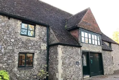 Image de Attractive former stables located on beautiful Victorian private country estate
