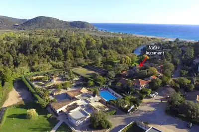 Image de Appartement très belle vue jardin, 400 m de la plage