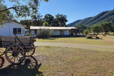 Image de Feathertop Views and Barn