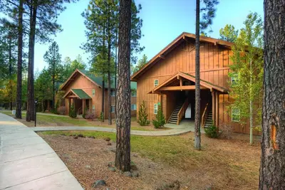 Image de Family Friendly Condo w/ Full Kitchen, Fireplace, Resort Pool & Hot Tubs