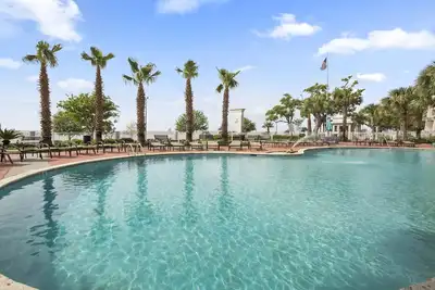 Image de Dolphin View Condo @ Legacy Towers Gulfport