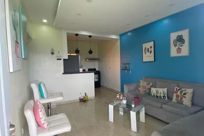 Image de Furnished and comfortable apartment. It is located in a central part