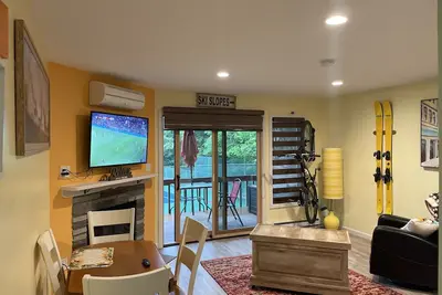 Image de Cozy Gateway Gem for 2 at Widham