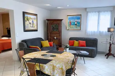 Image de Appartement Villa l'Olivier, calme, 10 mn Ă pied de la plage.