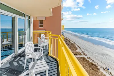 Image de 14th floor oceanfront condo w/ shared pool/hot tub, central Ac, balcony, WiFi
