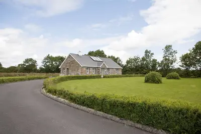 Image de Inviting 4-Bed House in Strokestown