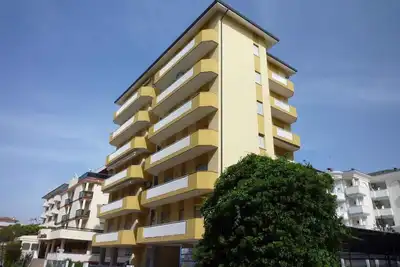 Image de Appartement de vacances avec balcon et climatisation