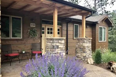 Image de 4 bedrooms 3 bath close to downtown and Rmnp- beautiful!