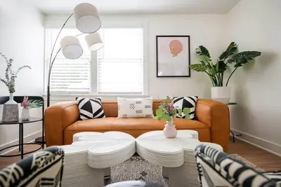 Image de ✰ Zuma Suite ✰ Walk to King Street Shops!