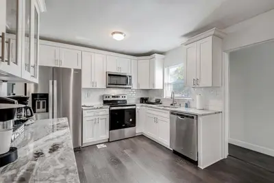 Image de ★ Spacious Busch Gardens Family Vacation Home ★