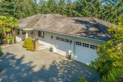 Image de Nanoose Bay / Fairwinds Golf Retreat featuring Ocean Views
