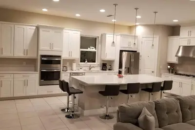 Image de Rarely offered house, in resort style gated community, close to Nokomis Beach.