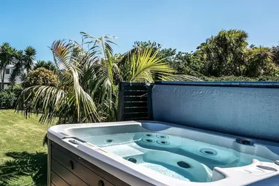 Image de Oneroa Coastal Classic | Coast & Country | Winter Deal - Stay for 3, Pay for 2