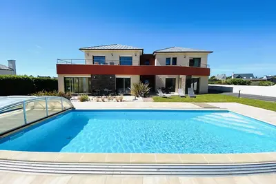 Image de Heated Swimming Pool Apartment 4 pers 3* in villa - 300m from the beach