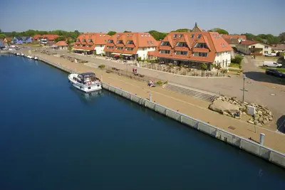 Image de Vacation apartment near the harbor with balcony and sea view - Hafenhäuser Wiek FeWo 04