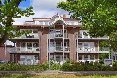 Image de Apartment near the harbor with sea view - Hafenresidenz Lauterbach FeWo 2-3
