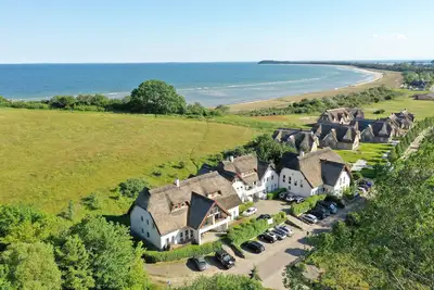 Image de Close to the beach with balcony, use of swimming pool and sauna - Strandhaus Mönchgut FeWo11