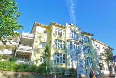 Image de Close to the beach, balcony, free Ahoi adventure pool - Strandresidenz Brandenburg FeWo 36