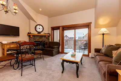 Image de River Run Village Condo Close Walk to Gondola, Shops, and Restaurants!