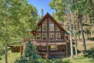 Image de Views | Hot Tub | Pool Table | Peralta Pines Cabin