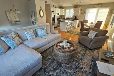 Image de Family Friendly Bonnet Shores Home - Walk to beach-Central Air-Outdoor Shower