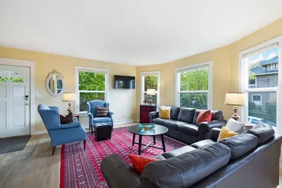 Image de Minutes to Everything Seattle. New! Lower Mid-Week Rates