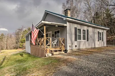 Image de Spacious Bethlehem Mountaintop Home w\/ Deck & View