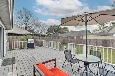 Image de Home ~ 7 Miles to Savannah Historic District!
