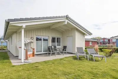 Image de Vacation home \"LangeneĂź\" in DagebĂĽll for up to 4 people