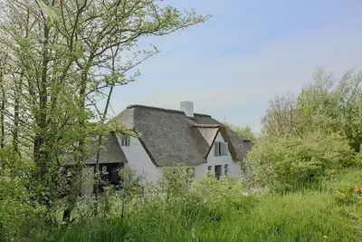 Image de Vacation home Achter de Diek in TetenbĂĽll for up to 6 people