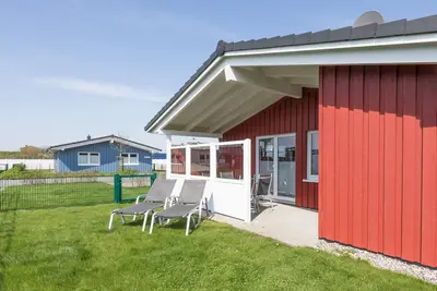 Image de Vacation home \"Sylt\" in DagebĂĽll for up to 4 people