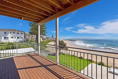 Image de Spectacular Water Views