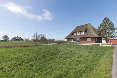 Image de Vacation home Käptns Hus in Hattstedtermarsch for up to 8 people